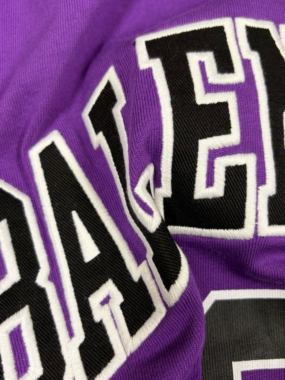 BALENCIAGA UNISEX MEDIUM OVERSIZED PURPLE 01 LOGO JERSEY T-SHIRT/TAGS EXCELLENT - Picture 3 of 8